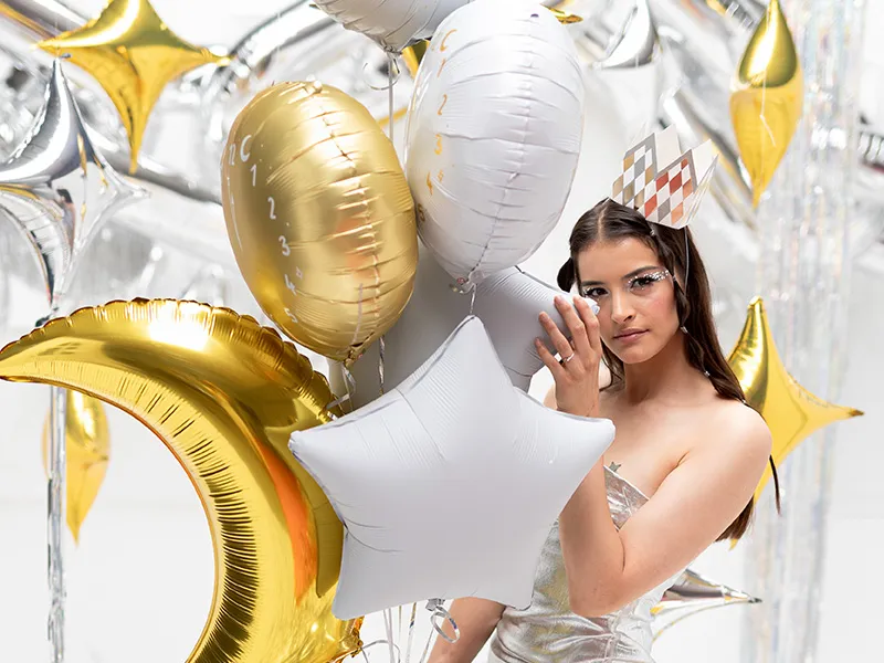 FOIL BALLOON